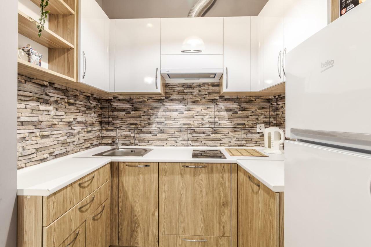 Modern Rus Apartment Lviv Bagian luar foto