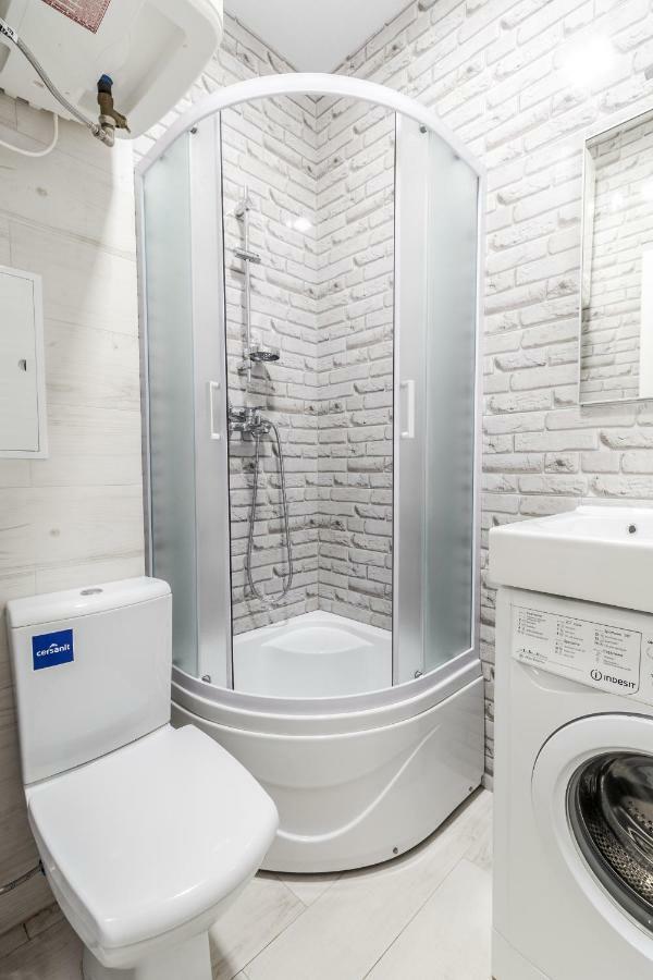 Modern Rus Apartment Lviv Bagian luar foto