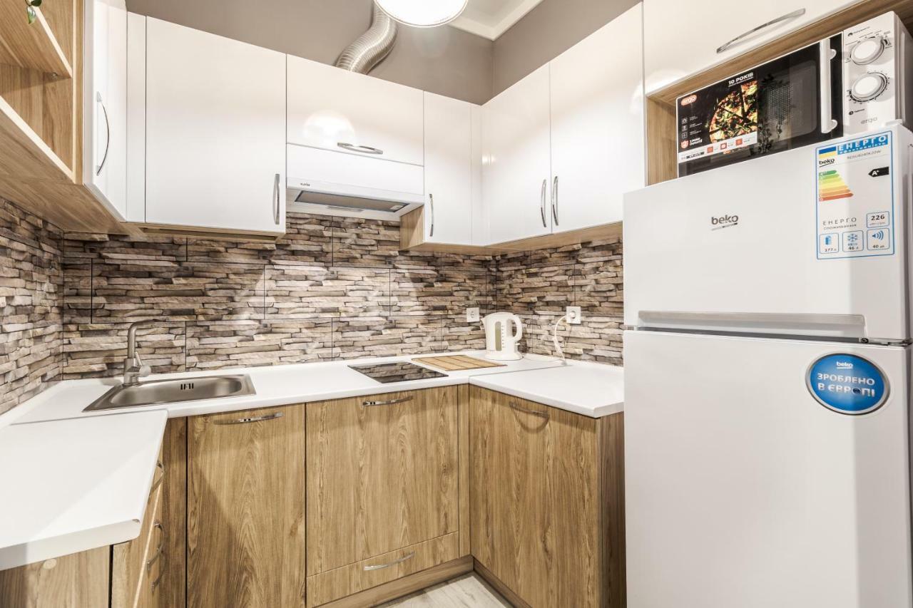 Modern Rus Apartment Lviv Bagian luar foto